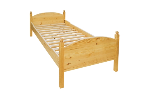 82-ŁÓŻKO-PEŁNE-Z-KULAMI-WGM-PANKAU.jpg