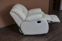 born w skórze 2400 zł relax manualny.jpg